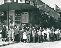 Junior Blind's second building, with a line of people waiting outside to enter