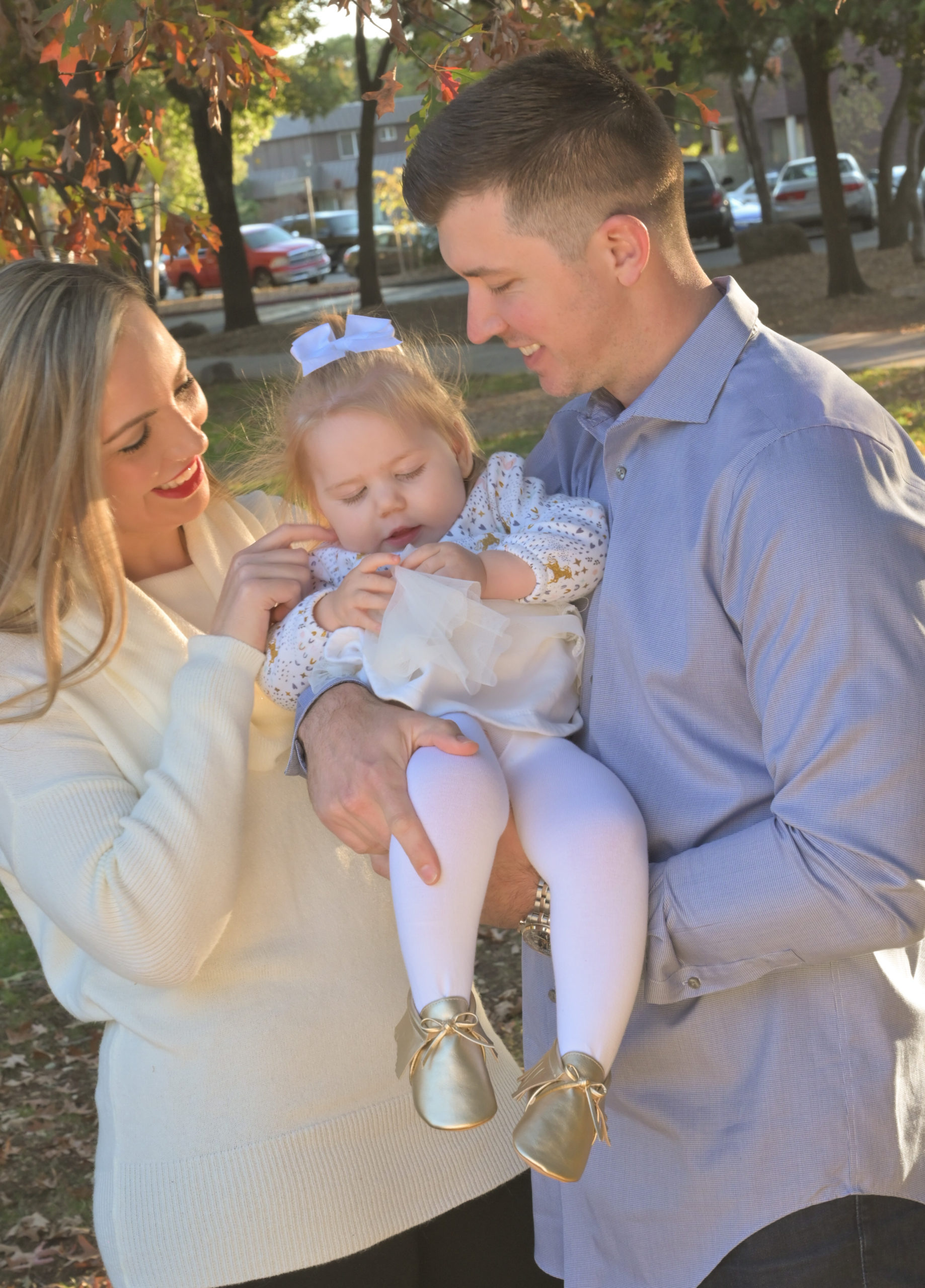 Harper with mom and dad